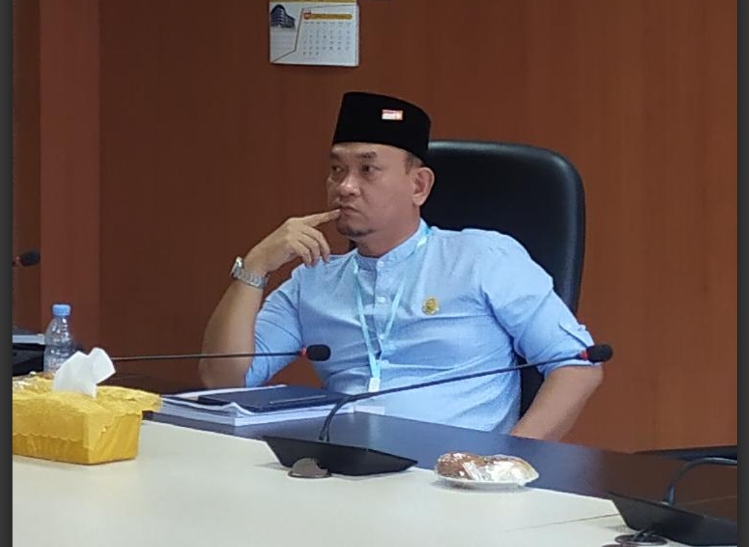 Dedi Aksyari : Kadis PU Perhatikan Pemasangan U Ditch