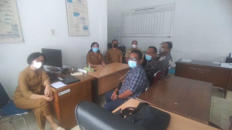 Distankan Kota Medan dan Aspek Diskusi Program Bantuan Budidaya Kerang dara Bagi Masyarakat Pesisir Pantai