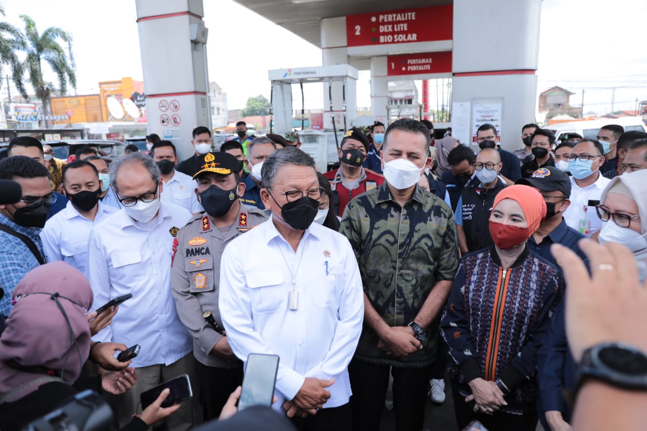 Kapolda Sumut Dampingi Menteri ESDM RI dan Dirut Pertamina Cek BBM