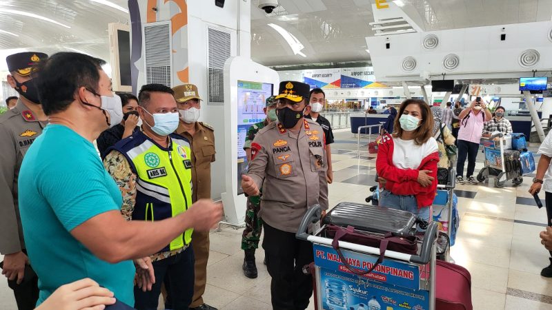 Kapolda Sumut Cek Kesiapan Bandara Internasional Kualanamu Sambut Pemudik
