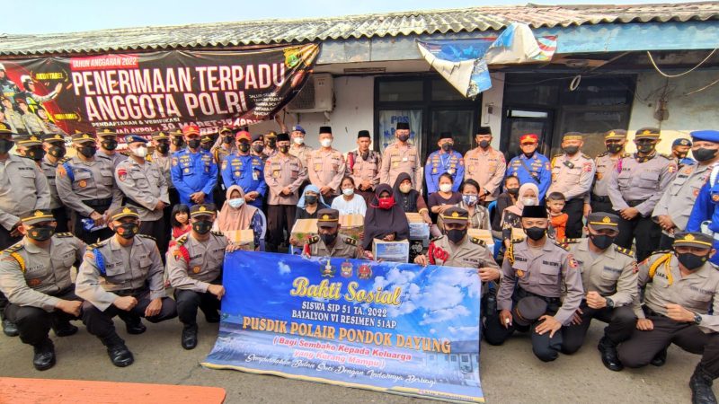 Resimen 51AP Yon VI Pondok Dayung Laksanakan Baksos Kepada Nelayan dan Keluarga Kurang Mampu
