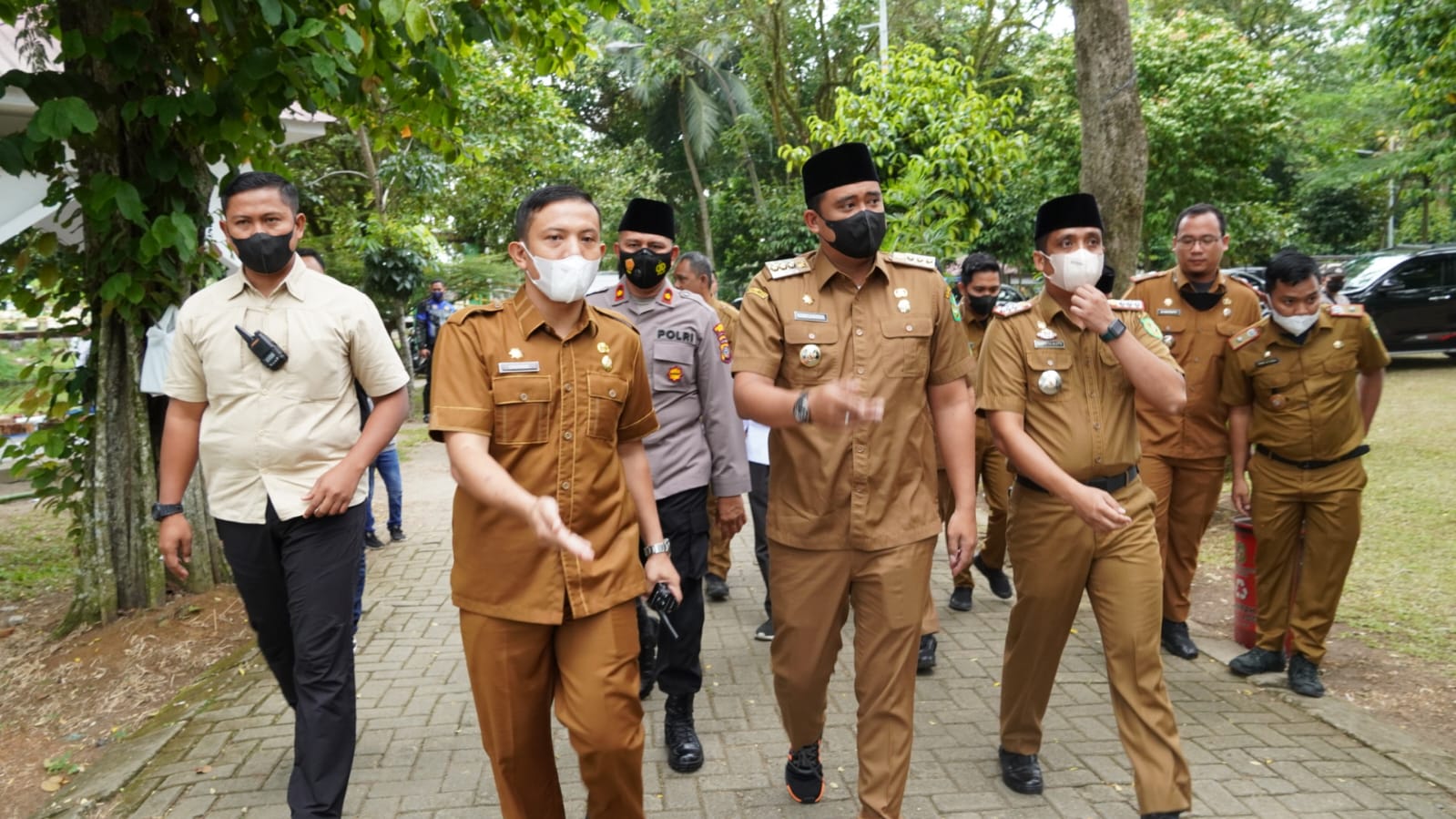 Bobby Nasution Apresiasi Kecamatan Medan Johor Sembelih 17 Hewan Kurban