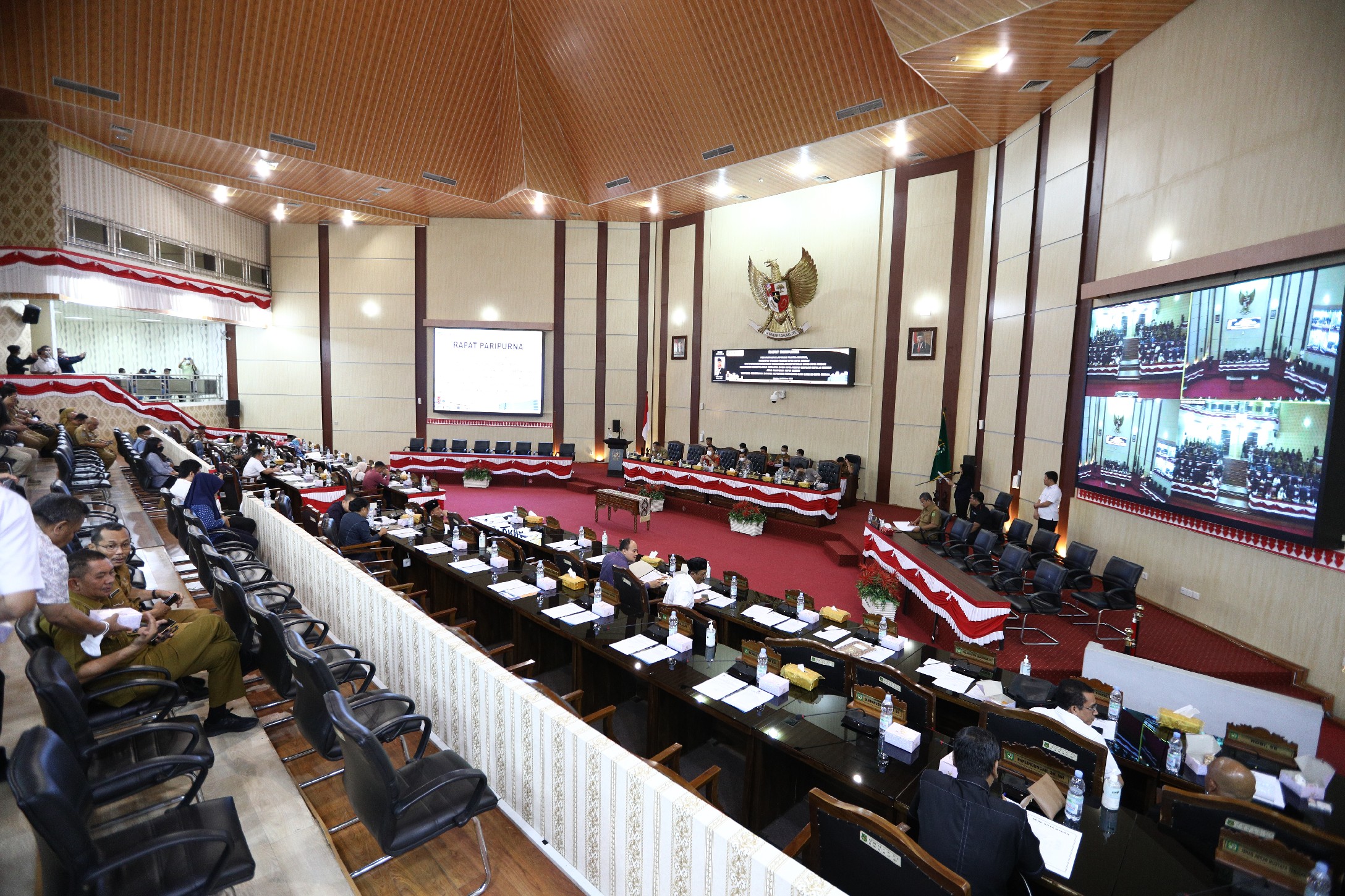 DPRD Medan dan Pemko Medan Sahkan Perda Zonasi PKL