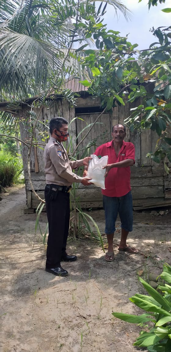 Polres Sergai Giat Pemberian Bantuan Sosial Warga Masyarakat Yang Kurang Mampu