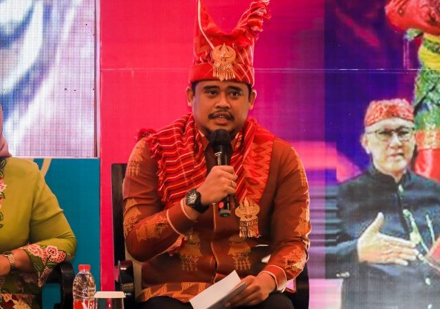 Rangkaian Peringatan HPN, Bobby Nasution Ikuti Dialog Kebudayaan