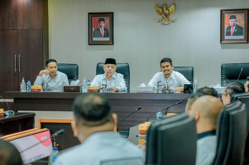 Bupati Malang Diskusi Dengan Bobby Nasution Terkait Peningkatan PAD Melalui Retribusi Parkir