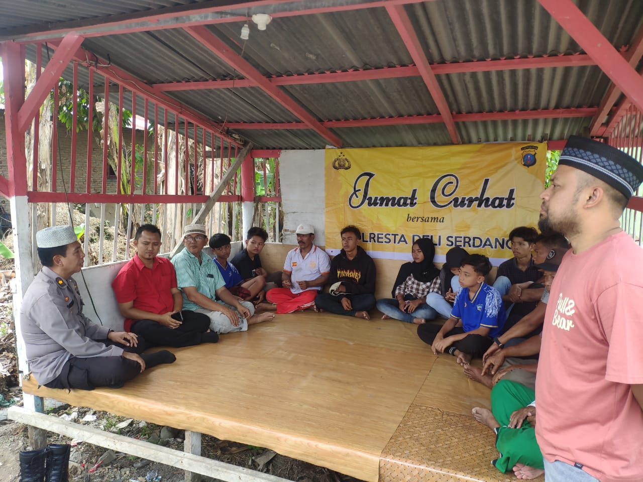 Polresta Deli Serdang Dengarkan Keluhan Masyarakat Melalui Kegiatan Jumat Curhat