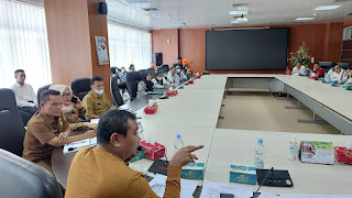 Penyaluran Insentif Guru Honorer Jangan Diabaikan