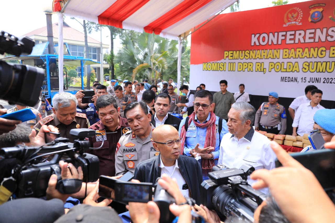 Komisi III DPR RI Apresiasi Kapolda Sumut dalam Pemberantasan Narkoba san Perjudian