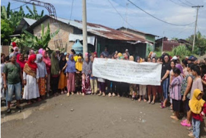 Peduli Kepada Warga Kurang Mampu di Medan, Guntur Bantah Monopoli Narkoba dan Judi