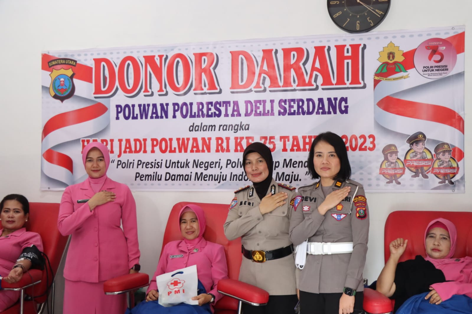 Sambut Hari Jadi Polwan ke 75, Polwan Polresta Deli Serdang Laksanakan Bakti Sosial Donor Darah