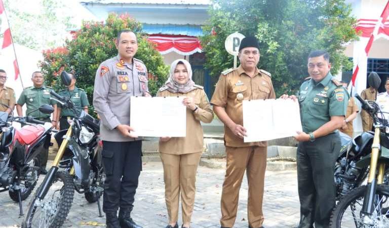 Kapolres Madina Menerima Hibah Kendaraan Roda Dua Sebanyak 10 Unit Kepada TNI- Polri