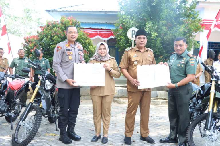 Kapolres Madina Menerima Hibah Kendaraan Roda Dua Sebanyak 10 Unit Kepada TNI- Polri