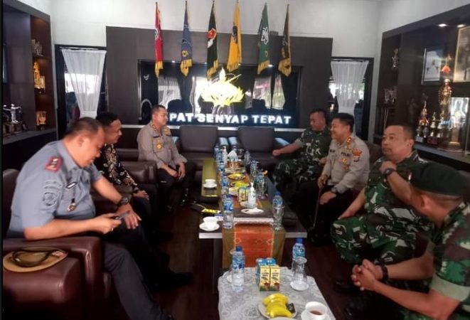 Kapolres Langkat Hadiri Syukuran Hari Jadi Yonif Raider 100 Ke 58