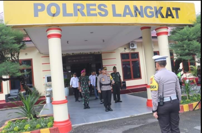 Polres Langkat melaksanakan Gelar Pasukan Operasi Kepolisian Kewilayahan Zebra Toba 2023