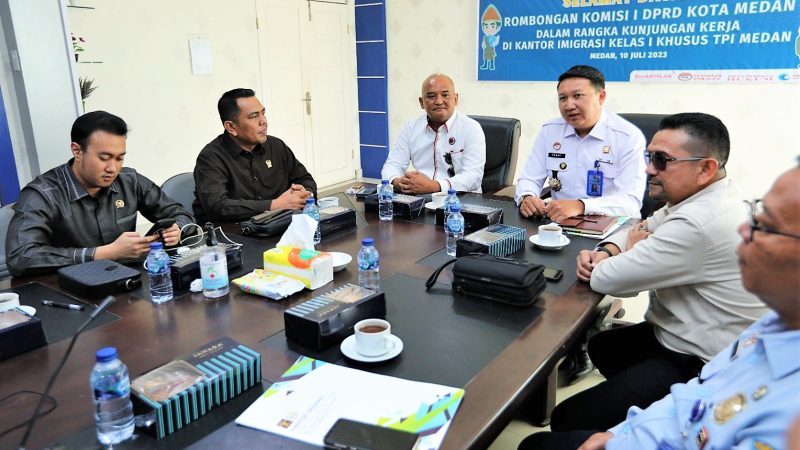 Komisi 1 DPRD Medan Kunker ke Kantor Imigrasi