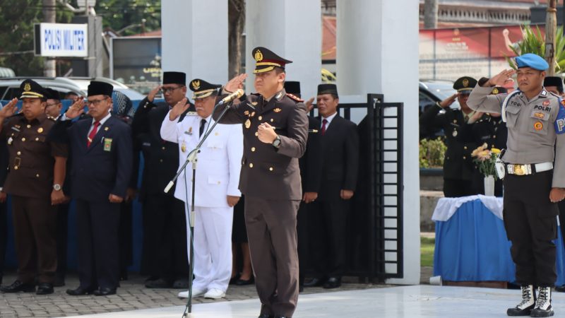 Kapolresta Deli Serdang Pimpin Upacara Ziarah Nasional Peringatan Hari Pahlawan Tahun 2023 di TMP Lubuk Pakam