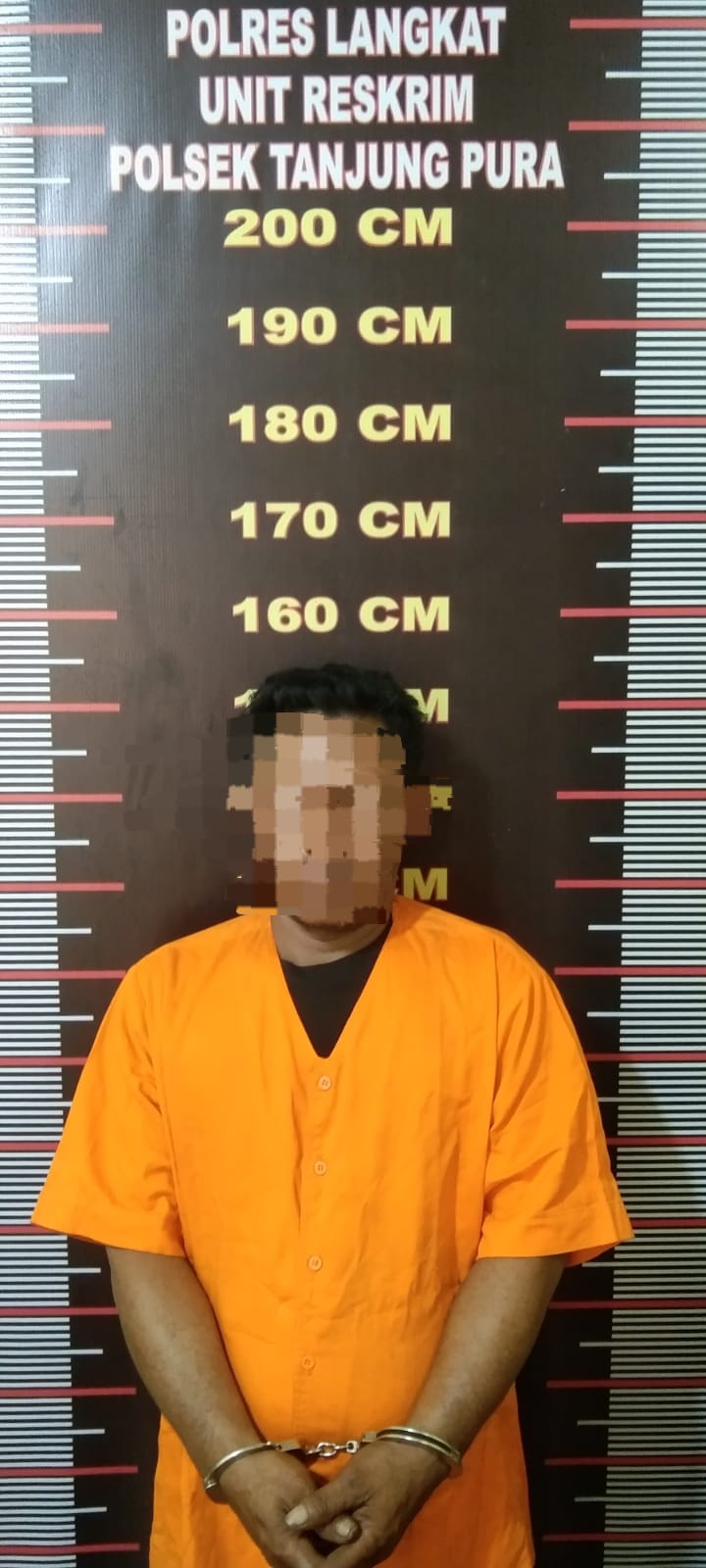 Gara-gara Ditagih Uang Angsuran, Suami Mengamuk Bacok Motor Korban
