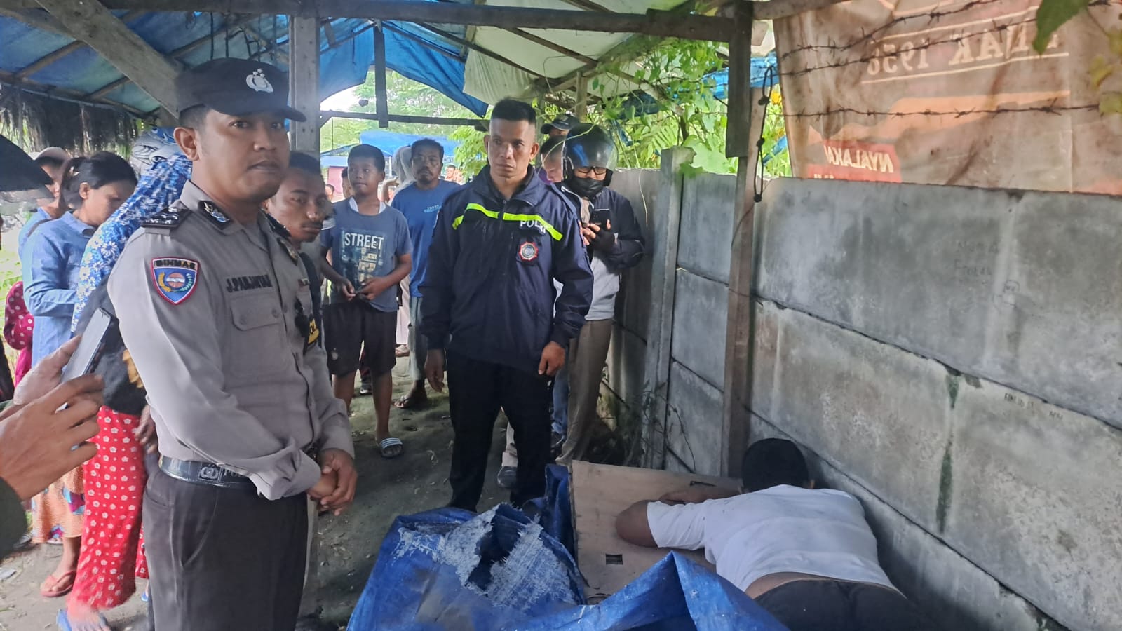 Warga Temukan Mayat Mr X Pria di Bawah Fly Over Jalan Tol Desa Karang Rejo