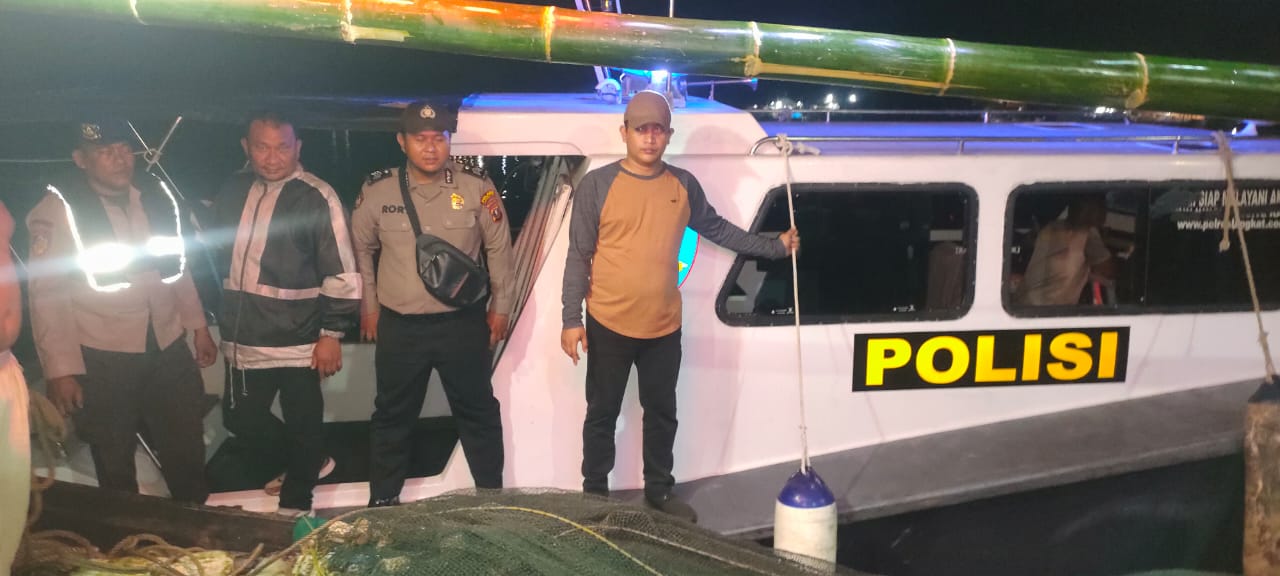 Jajaran Polres Langkat Patroli Pesisir Laut Antisipasi Kedatangan Imigran Gelap Dari Rohingnya