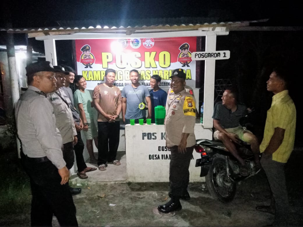 Polsek Tanjung Beringin Polres Sergai Gelar Patroli dan Lakukan Pengecekan Poskamling