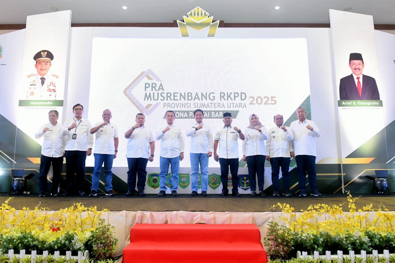 Buka Pra Musrenbang Zona Pantai Barat, Pj Gubernur Sumut Sampaikan Empat Strategi Kembangkan Potensi Daerah