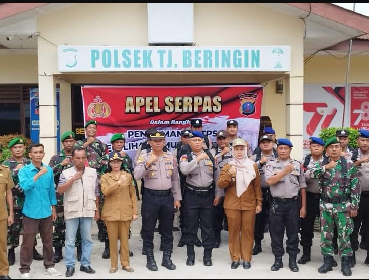 Kapolsek Tanjung Beringin Memimpin Apel Pengeseran Pasukan( Serpas ) Pengamanan (PAM)