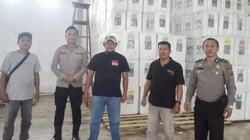 Sinergitas Polsek Kotarih dan Koramil Sukses Amankan Pemilu, Kawal Pengembalian Logistik sebagai Tugas Pamungkas