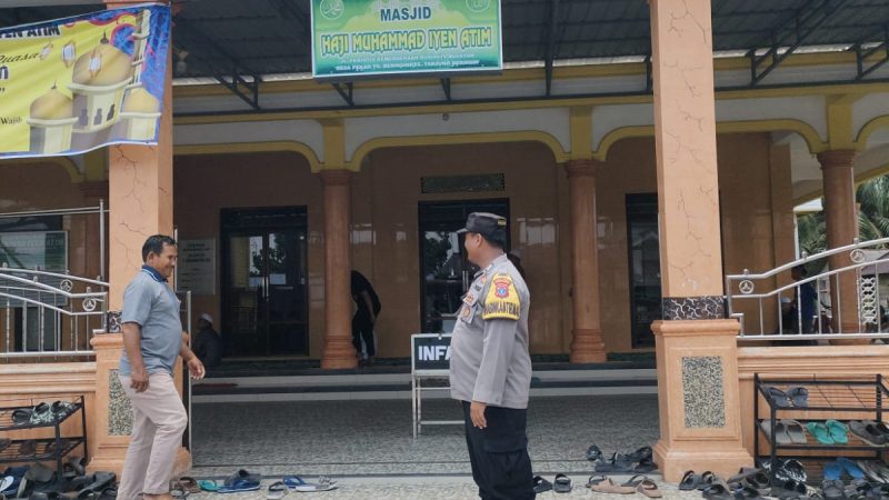 Polsek Tanjung Beringin Melakukan Pengamanan dan Patroli Pelaksanaan Sholat Jumat