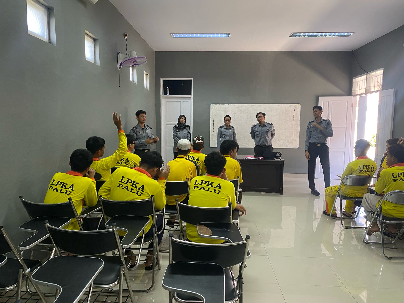 Pasca Lebaran, Kasubsi Pendidikan dan Bimkemas Beri Semangat Anak Binaan untuk Bersiap Belajar