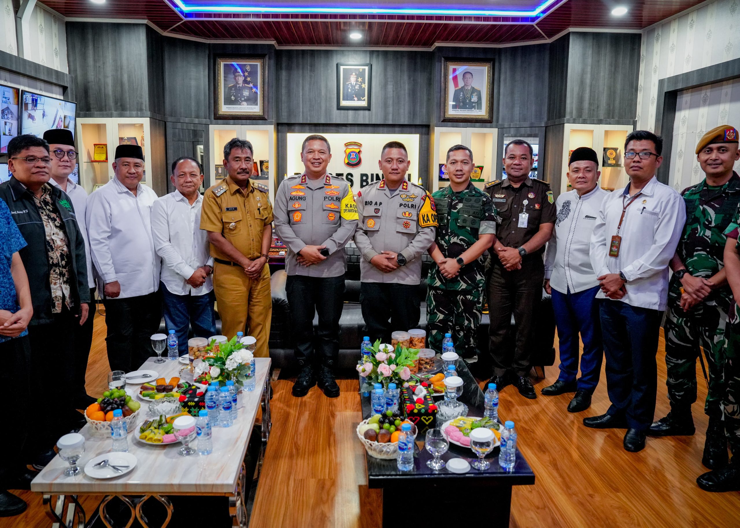 Kapolres Binjai Sambut Kunker Kapolda Sumut Beserta Ketua Bhayangkari