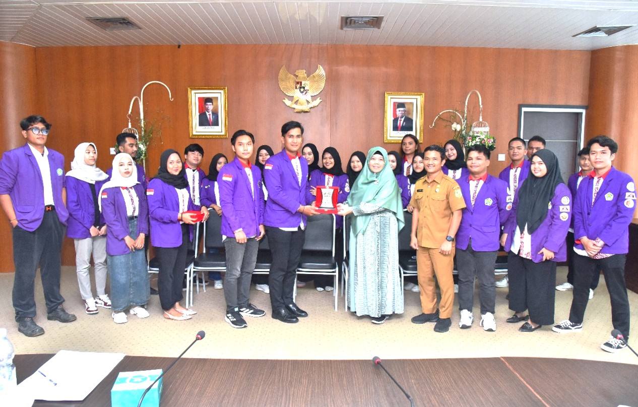 Kunjungan Memahami Mekanisme Sidang