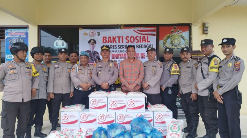 Polsek Tanjung Beringin berikan Bantuan Sosial dalam Rangka HUT Bhayangkara ke 78