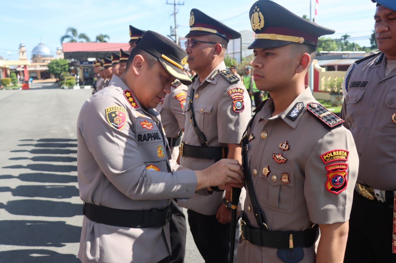 Kapolresta Deli Serdang Pimpin Serah Terima Jabatan 2 Kabag dan 5 Kapolsek Jajaran Polresta Deli Serdang