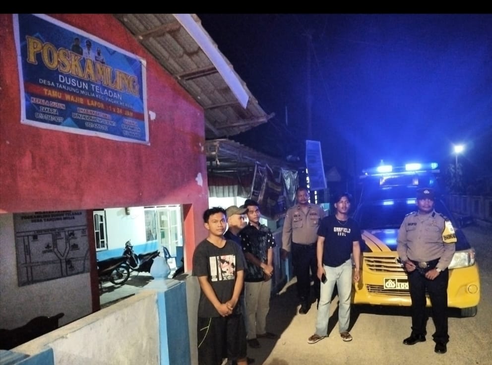 Polresta Deli Serdang Jaga Pemeliharaan Kamtibmas Dengan Meningkatkan Aktifitas Siskamling Di Lingkungan Masyarakat