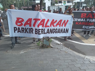 DPRD Medan Terima Aksi Massa Demo Jukir