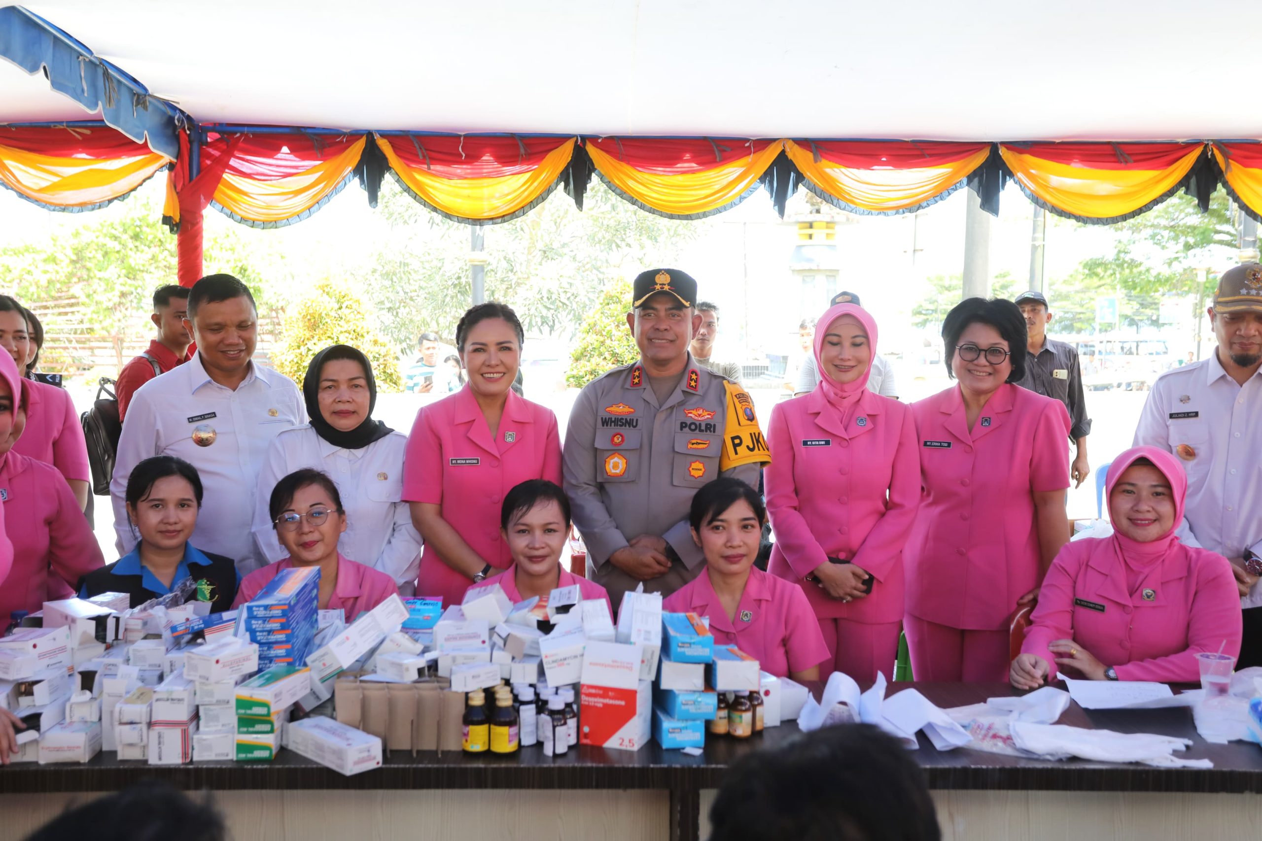 Polda Sumut Gelar Bakti Sosial dan Kesehatan Menjelang Pilkada 2024 di Nias