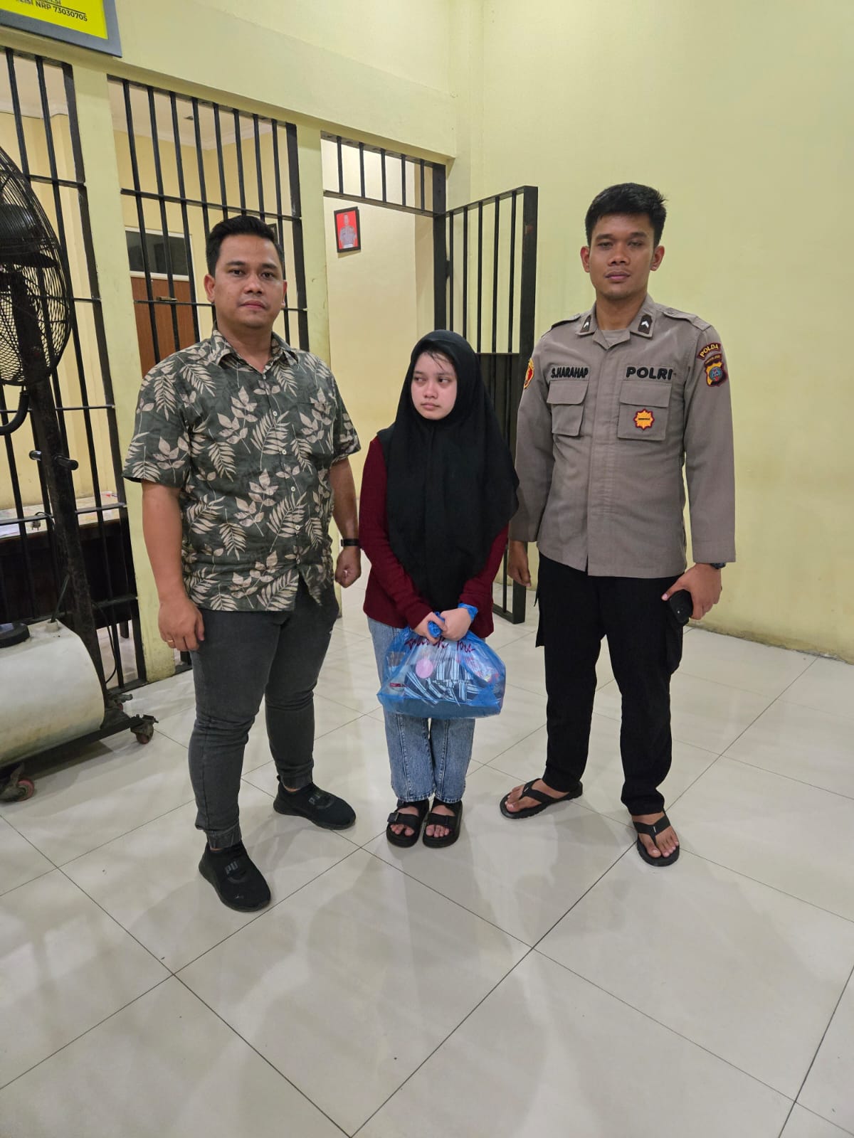 Polda Sumut Tangkap Wanita Promosikan 5 Situs Judi Online