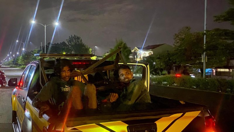 Tangkap Dua Pencuri Besi di Jalan Kapten Sumarsono, Polisi ada dimana-mana