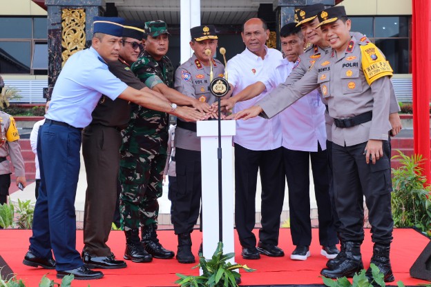 Kolaborasi Aparat dan Masyarakat Wujudkan Keamanan Berbasis RW dan Satkamling