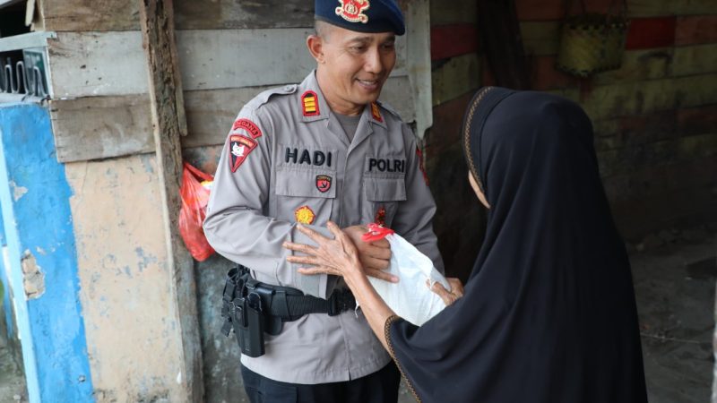 Sat Brimob Polda Sumut Tebarkan Berkah Ramadhan Melalui Aksi Sosial