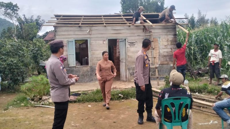Polres Dairi Salurkan Bantuan untuk Korban Angin Puting Beliung di Siempat Nempu Hulu