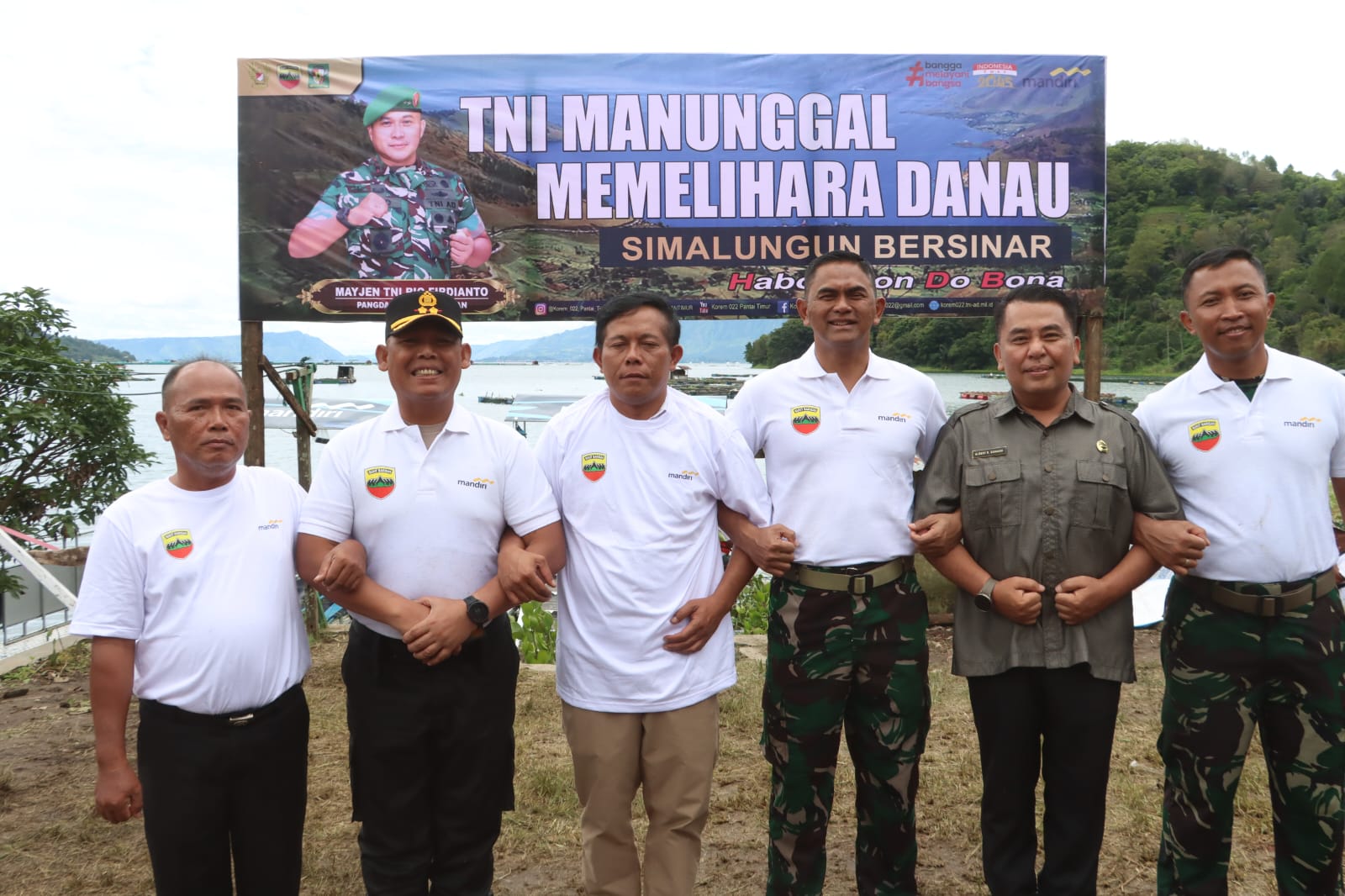 Simalungun Save Tourism’ Polres Simalungun Bersama Forkopimda Lakukan Aksi Bersih Danau Toba