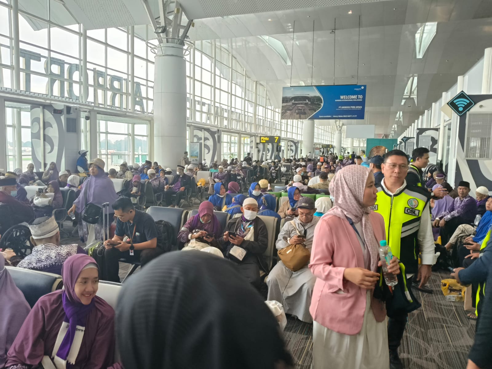 Polda Sumut Kawal Ketat Pemberangkatan Kembali 442 Jemaah Haji dari Bandara Kualanamu Pasca Ancaman Bom