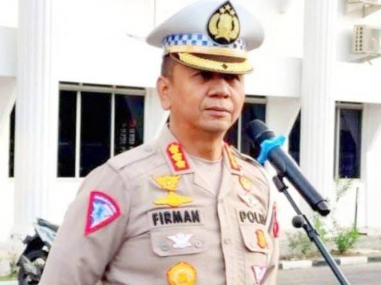 Kombes Pol Firman Darmansyah SH SIK : Anggota Tidak Ugal-ugalan, Tapi Anggota Diseruduk Pejalan Kaki Mendadak