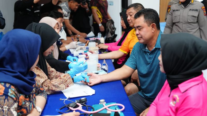 HUT ke-77, Polwan Polda Sumut Bersama Bhayangkari Tebar Kepedulian Lewat Donor Darah