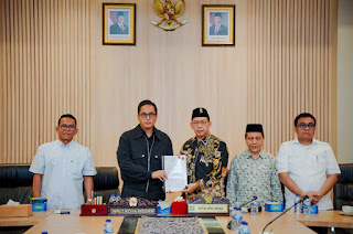 Paripurna DPRD Medan Penjelasan Fraksi Fraksi Perubahan APBD 2025