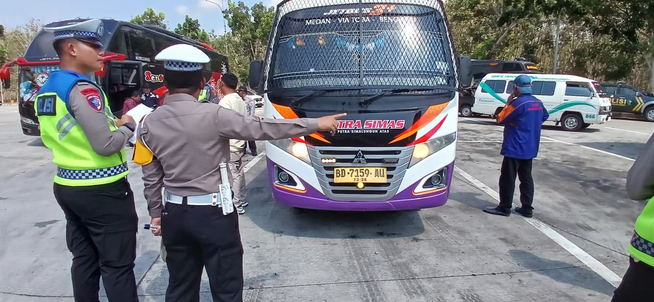 Humanis dan Edukatif, Operasi Keselamatan Toba 2026 Jangkau Ribuan Pengguna Jalan di Sumut