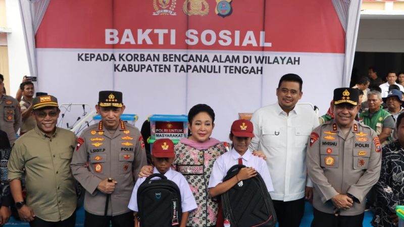 Kapolri dan Ketua Komisi IV DPR RI Salurkan 16 Truk Bantuan untuk Korban Bencana di Tapanuli Tengah