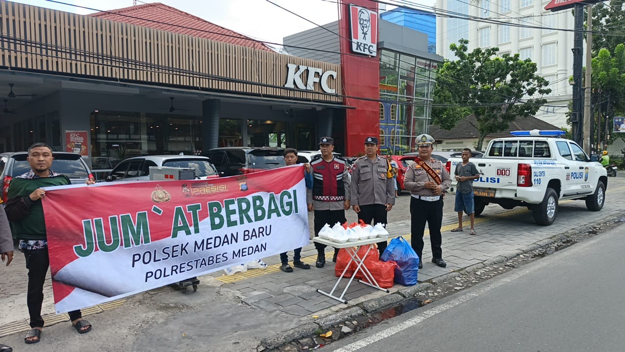 Polsek Medan Baru Bagikan 150 Nasi Bungkus, Wujud Kepedulian Polri di Jumat Berbagi